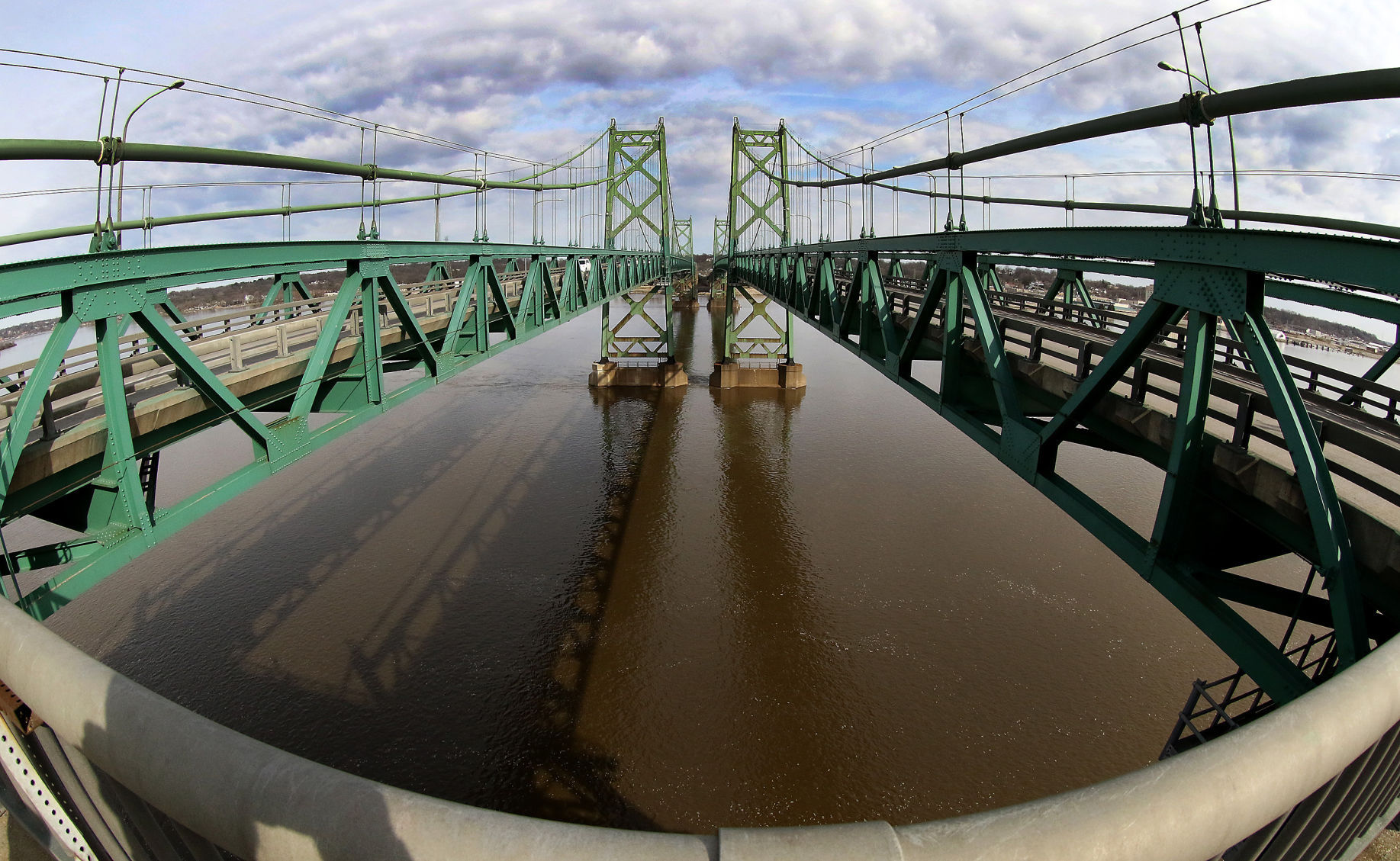 Interstate 74 bridge